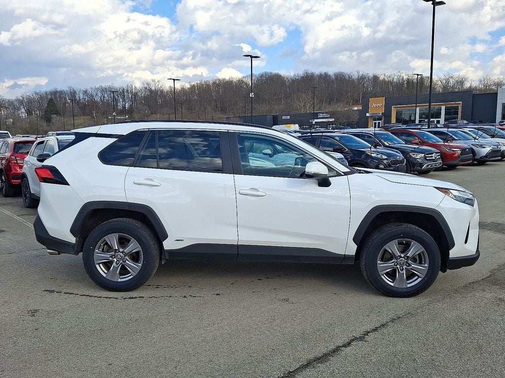 2023 Toyota RAV4 Hybrid LE