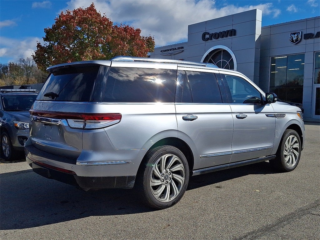 2022 Lincoln Navigator Reserve