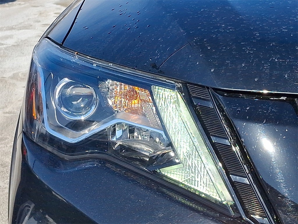 2020 Nissan Pathfinder SL Rock Creek