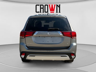 2020 Mitsubishi Outlander SE