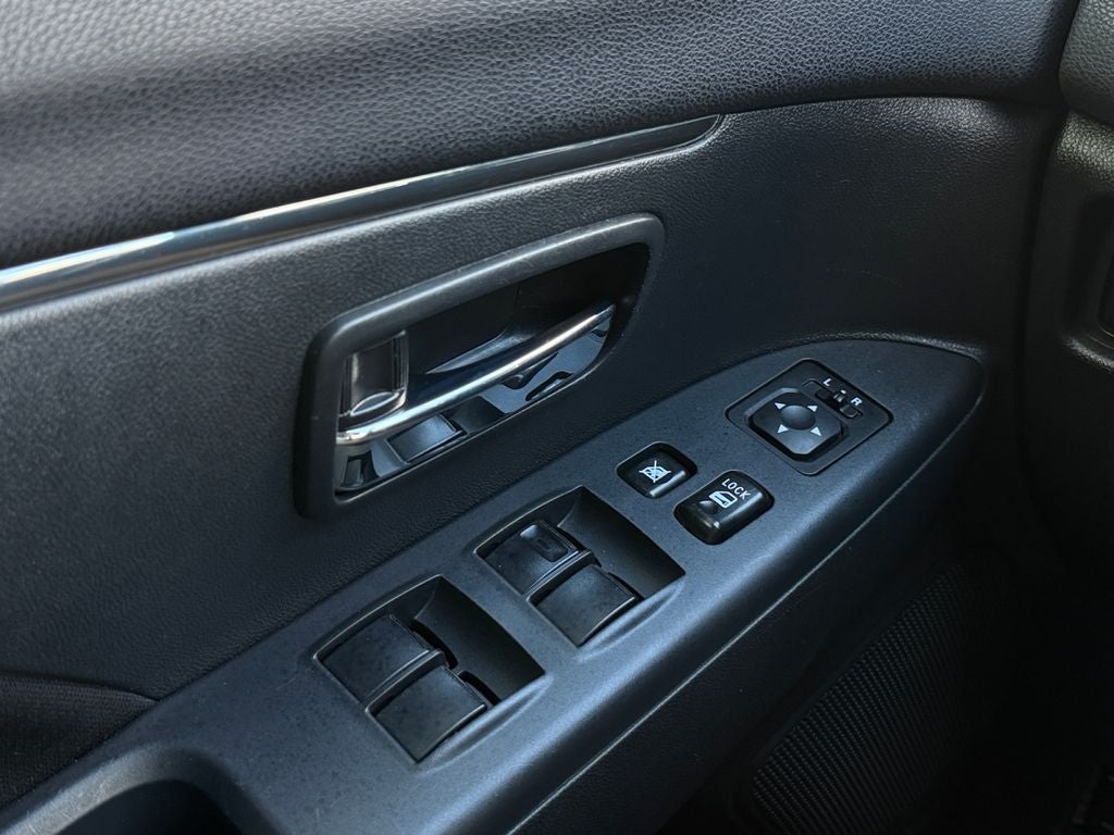 2020 Mitsubishi Outlander Sport Base