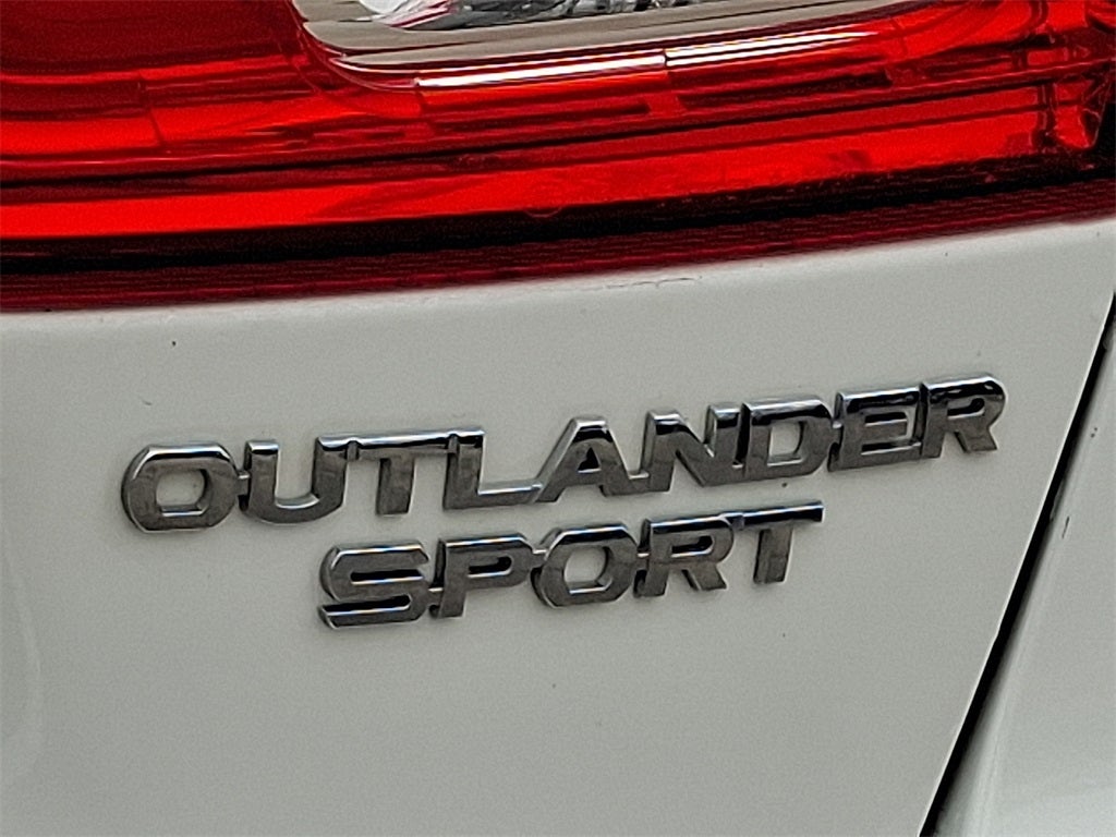 2019 Mitsubishi Outlander Sport Base