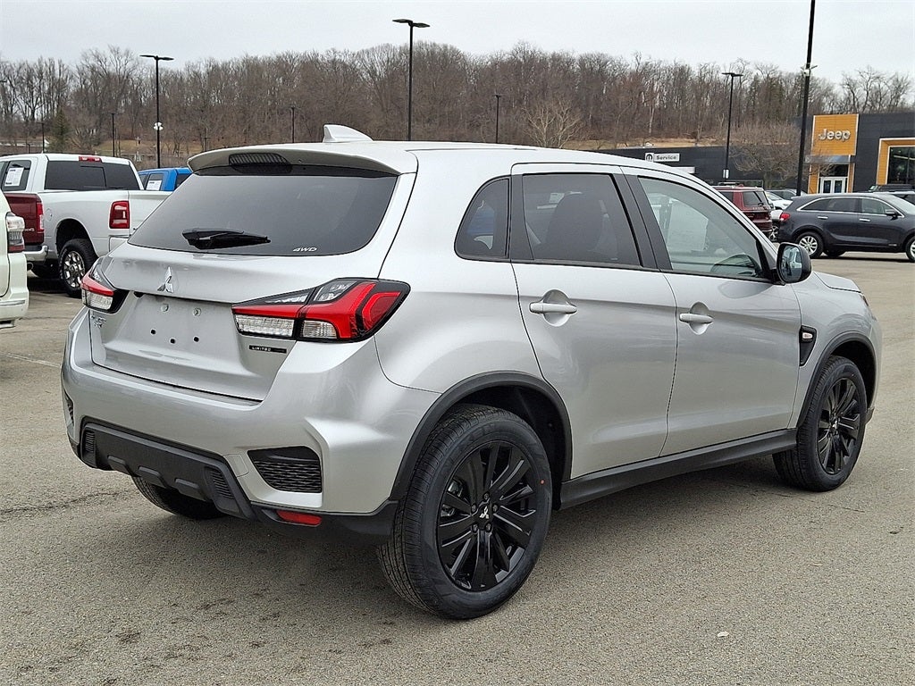 2026 Mitsubishi Outlander Sport 2.0 LE