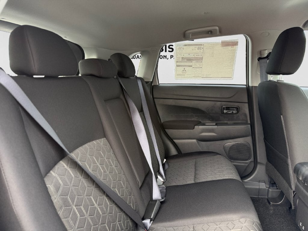 2027 Mitsubishi Outlander Sport 2.0 LE