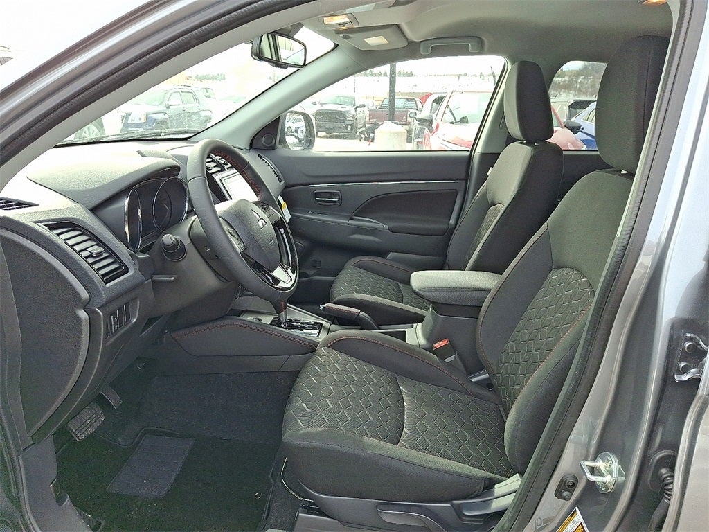 2026 Mitsubishi Outlander Sport 2.0 LE