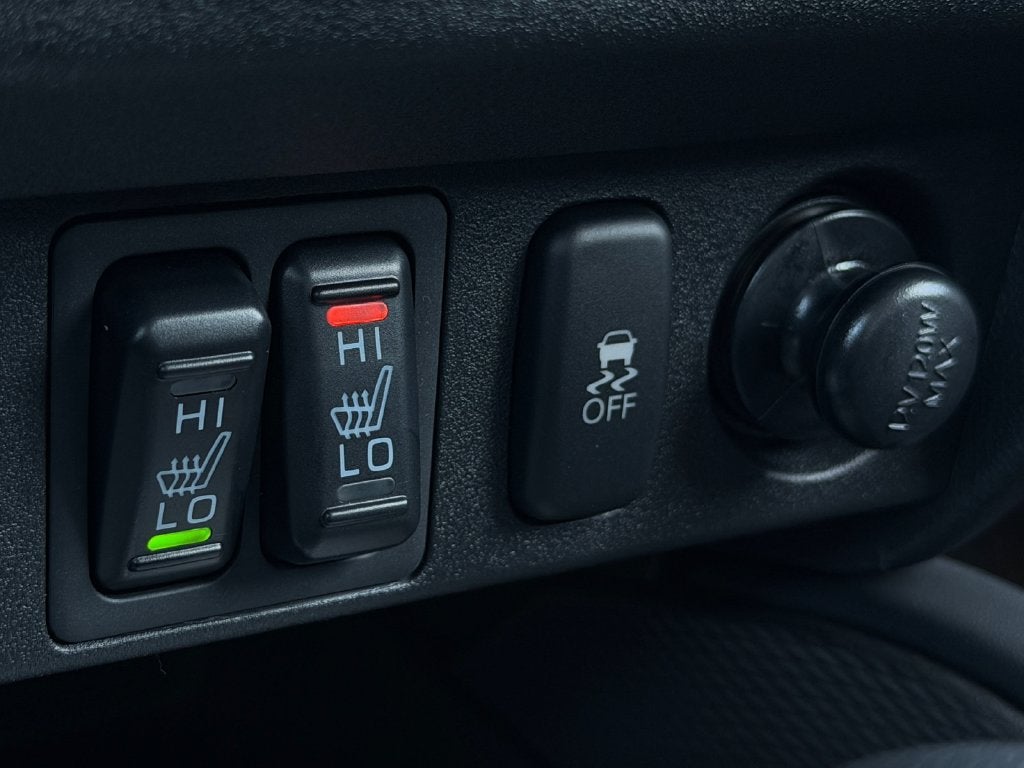 2027 Mitsubishi Outlander Sport 2.0 LE
