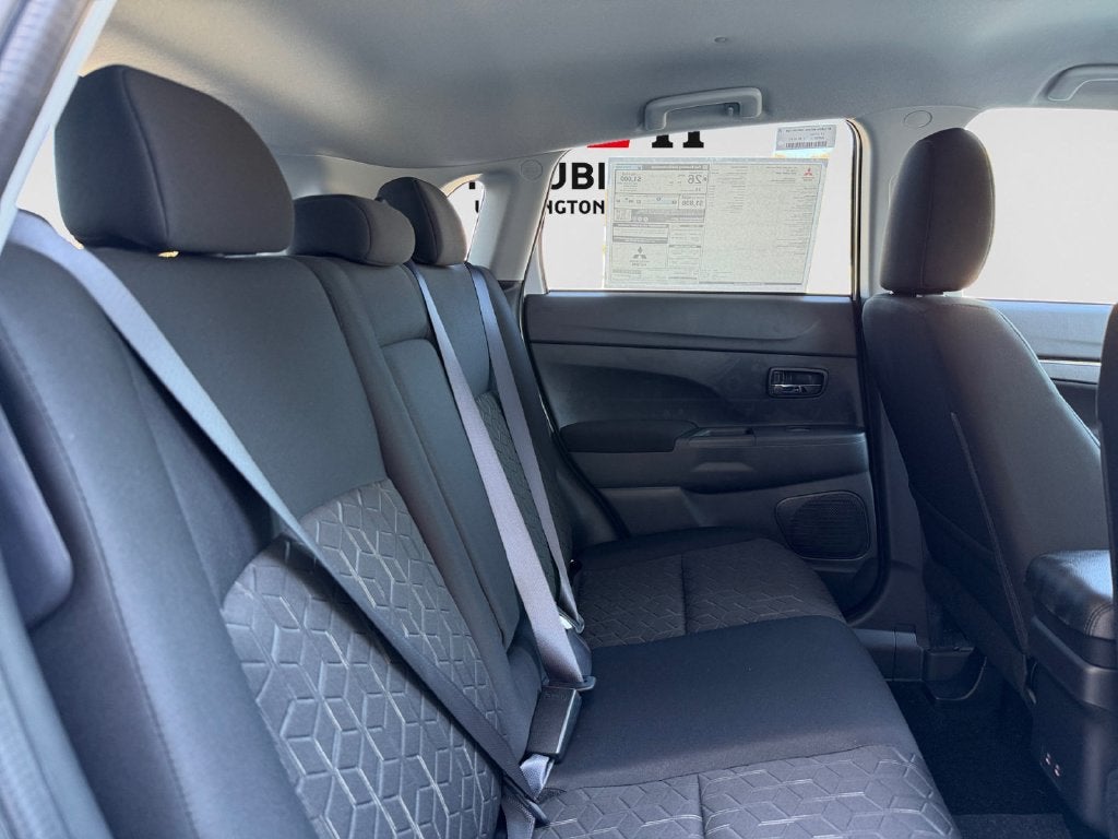 2027 Mitsubishi Outlander Sport 2.0 LE