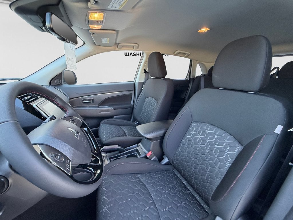 2027 Mitsubishi Outlander Sport 2.0 LE