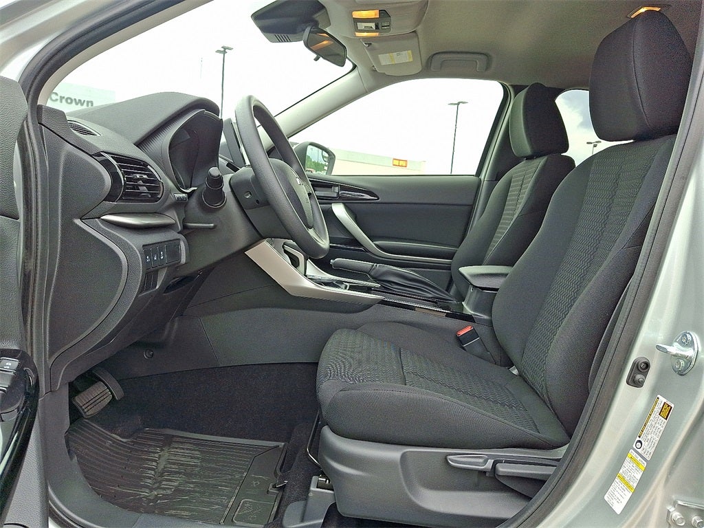 2025 Mitsubishi Eclipse Cross LE