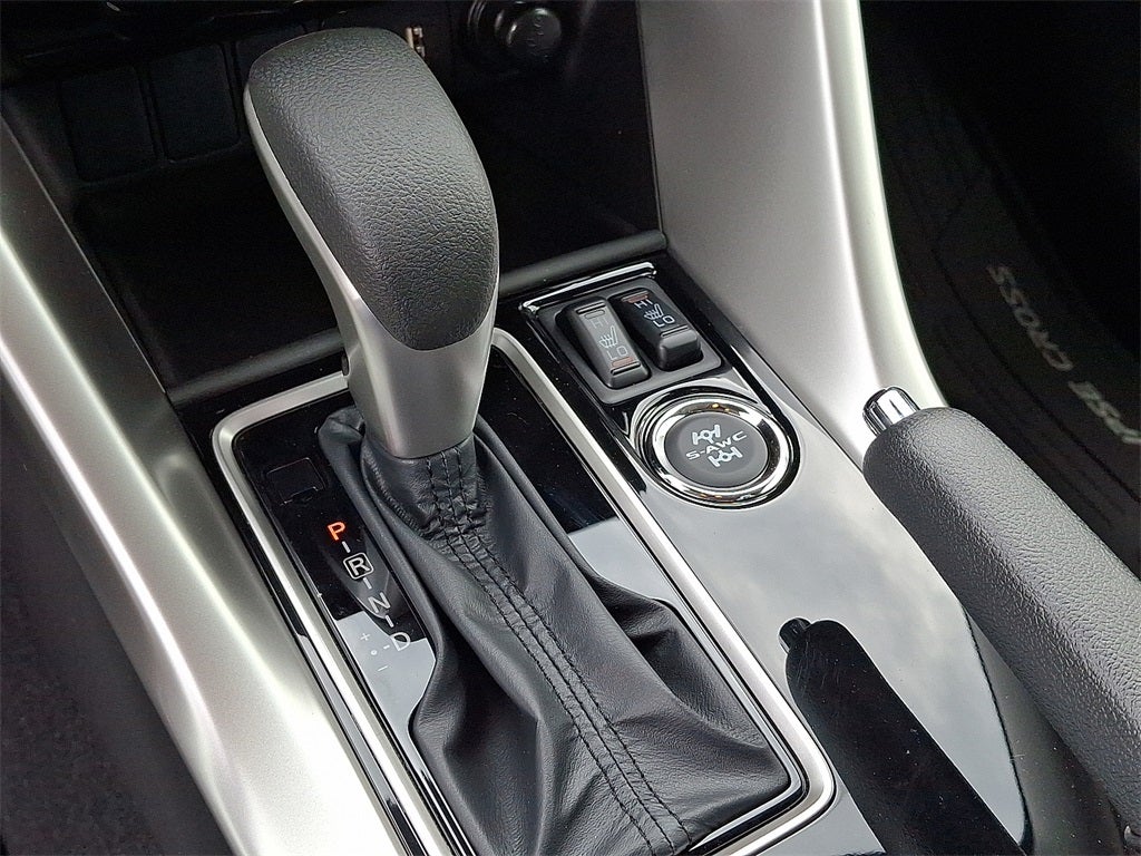 2025 Mitsubishi Eclipse Cross LE