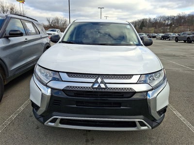 2020 Mitsubishi Outlander ES