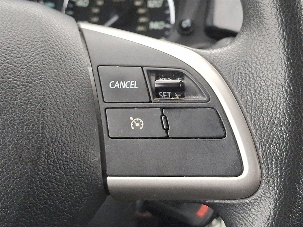 2020 Mitsubishi Outlander ES