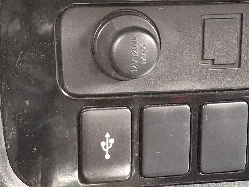 2020 Mitsubishi Outlander ES