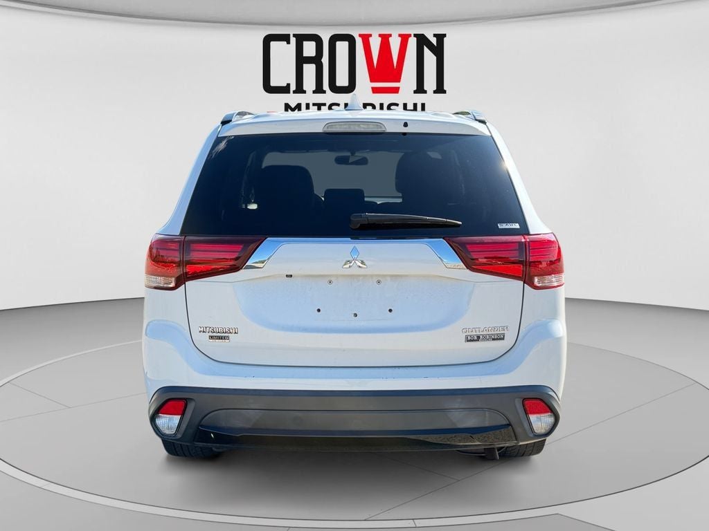 2018 Mitsubishi Outlander LE