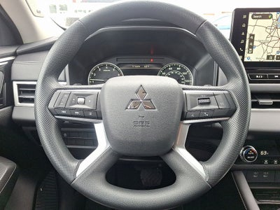 2026 Mitsubishi Outlander ES