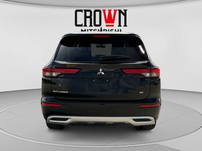 2024 Mitsubishi Outlander SE