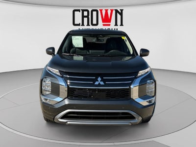 2026 Mitsubishi Outlander LE