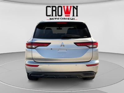 2022 Mitsubishi Outlander ES