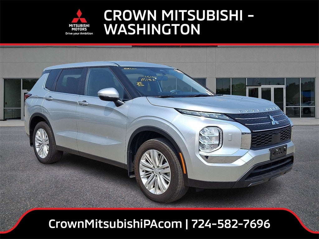 2024 Mitsubishi Outlander ES