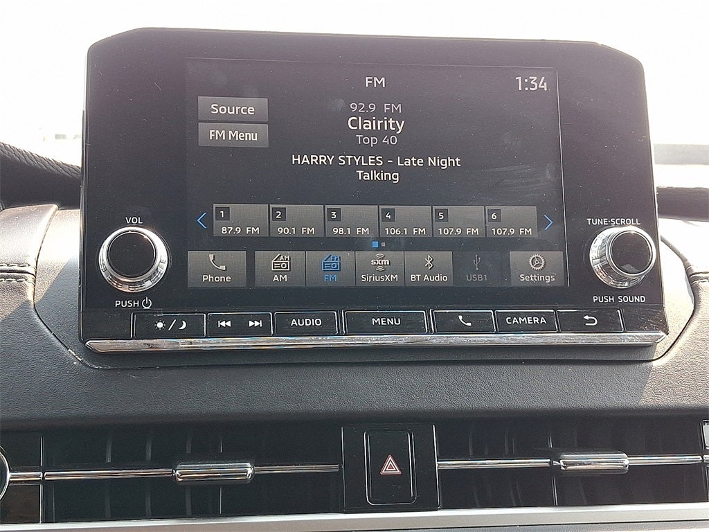 2024 Mitsubishi Outlander ES