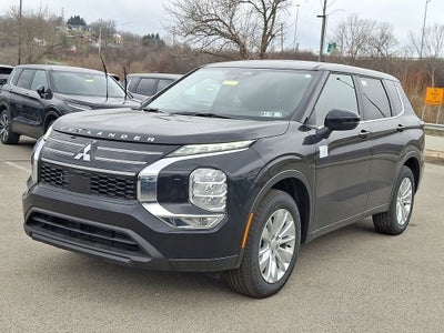2026 Mitsubishi Outlander ES
