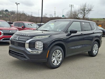 2026 Mitsubishi Outlander ES