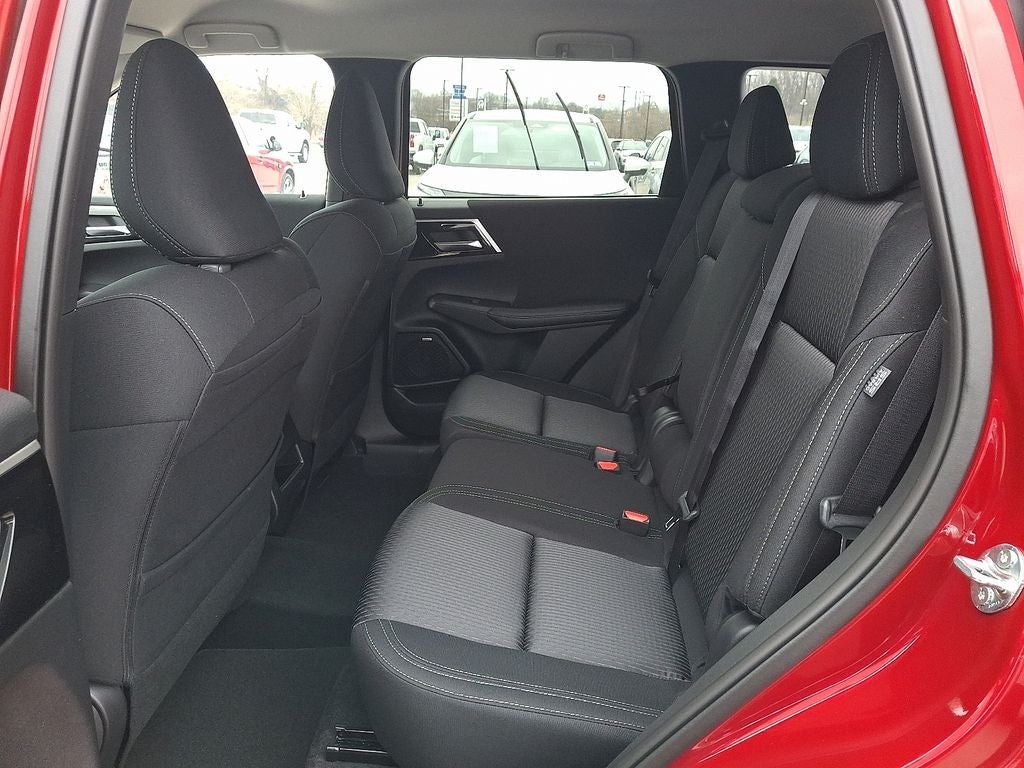 2026 Mitsubishi Outlander ES