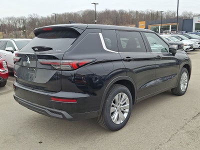 2026 Mitsubishi Outlander ES