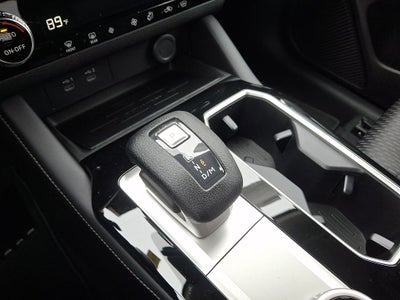 2026 Mitsubishi Outlander ES