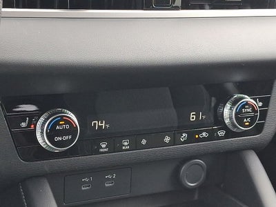 2026 Mitsubishi Outlander ES
