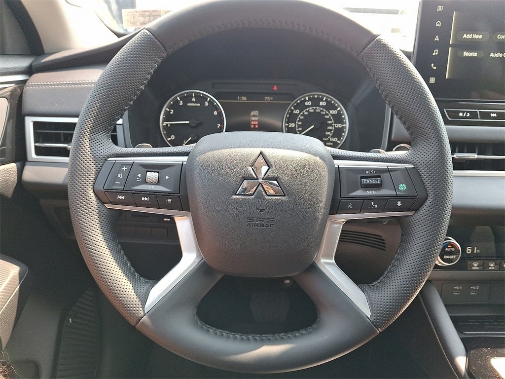 2025 Mitsubishi Outlander SE Trail Edition