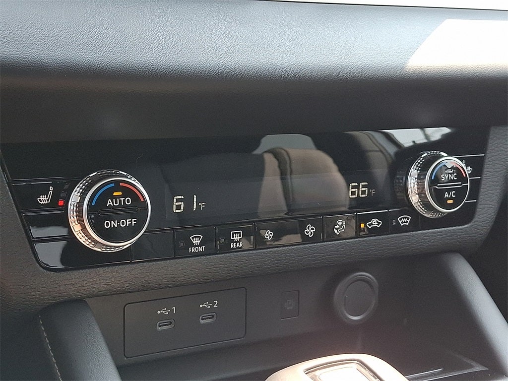 2025 Mitsubishi Outlander SE Trail Edition