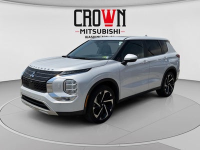 2024 Mitsubishi Outlander SE TECH