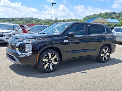 2025 Mitsubishi Outlander SE TECH