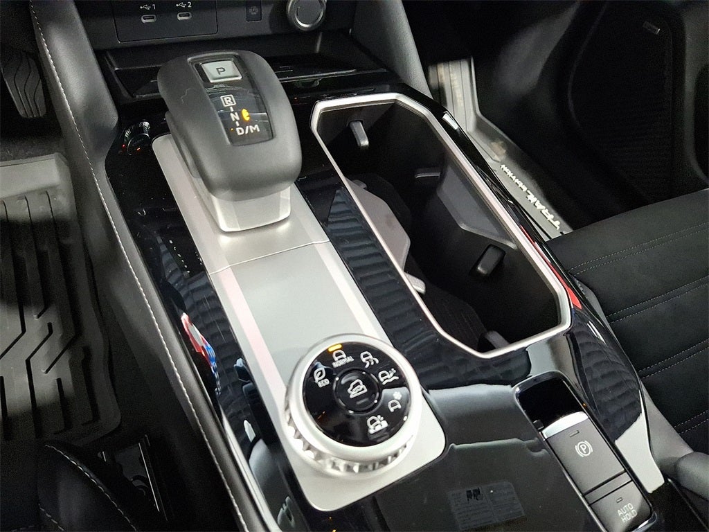 2025 Mitsubishi Outlander SE Trail Edition