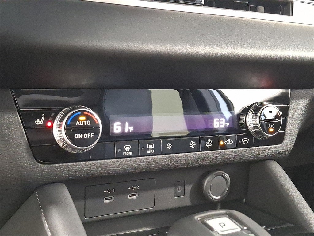 2025 Mitsubishi Outlander SE Trail Edition