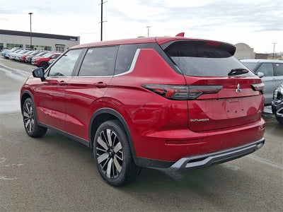 2026 Mitsubishi Outlander SE