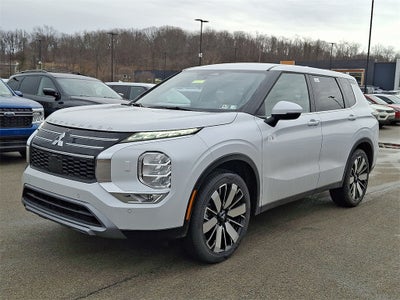 2026 Mitsubishi Outlander SE