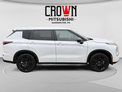 2026 Mitsubishi Outlander LE
