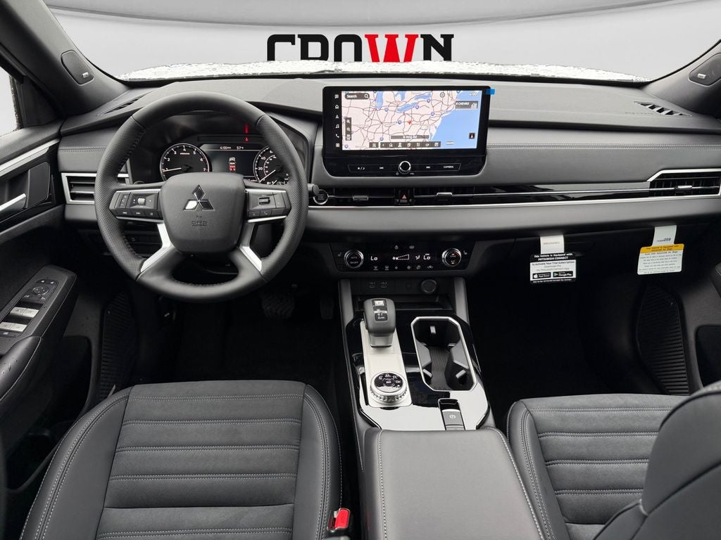2026 Mitsubishi Outlander LE