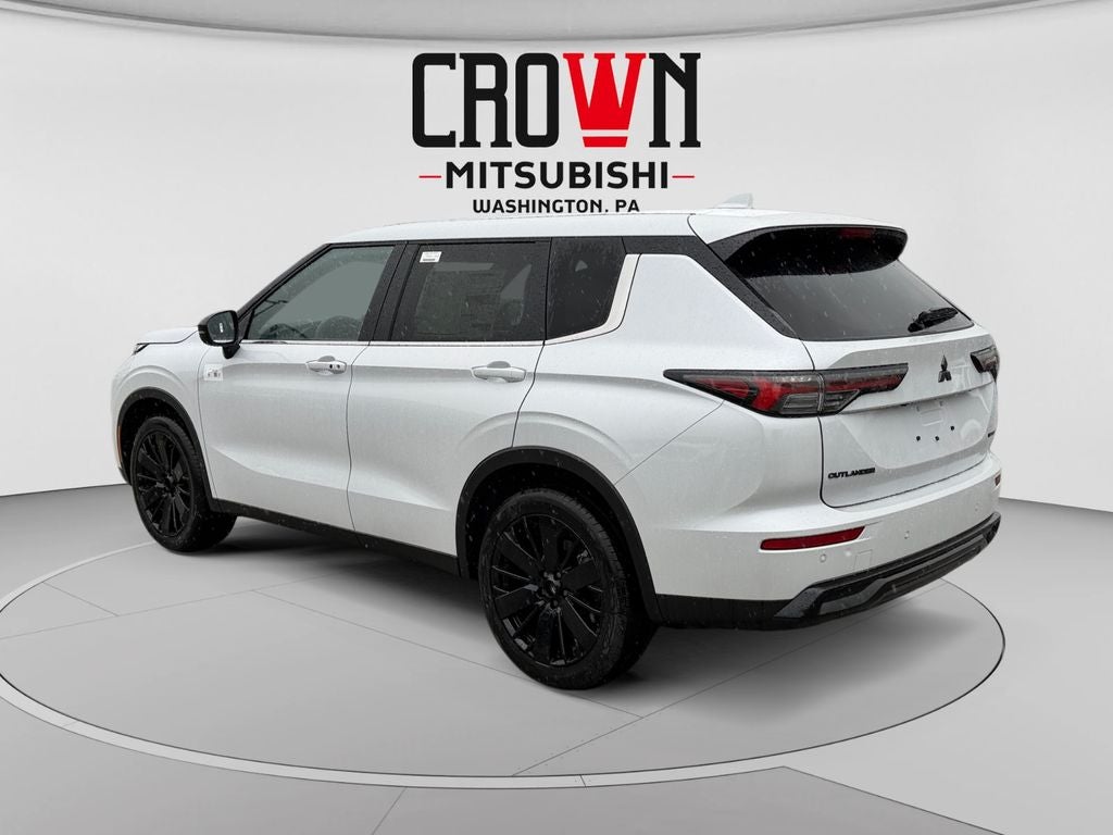 2026 Mitsubishi Outlander LE