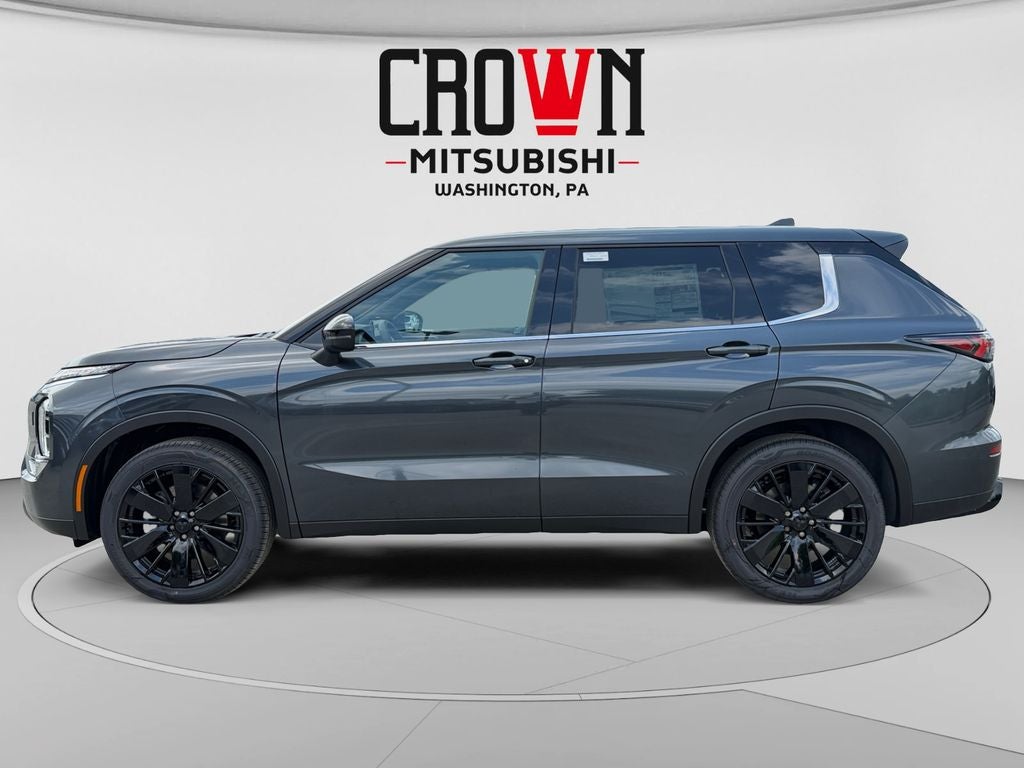 2026 Mitsubishi Outlander LE