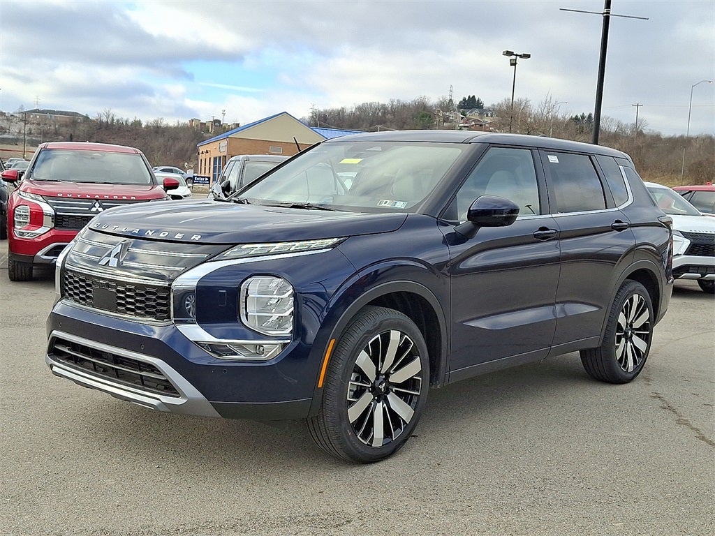 2026 Mitsubishi Outlander SE Tech