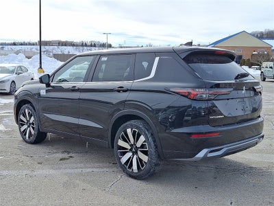 2026 Mitsubishi Outlander SE TECH