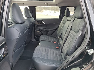 2026 Mitsubishi Outlander SE TECH