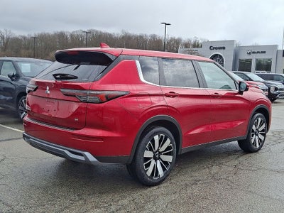 2026 Mitsubishi Outlander SE