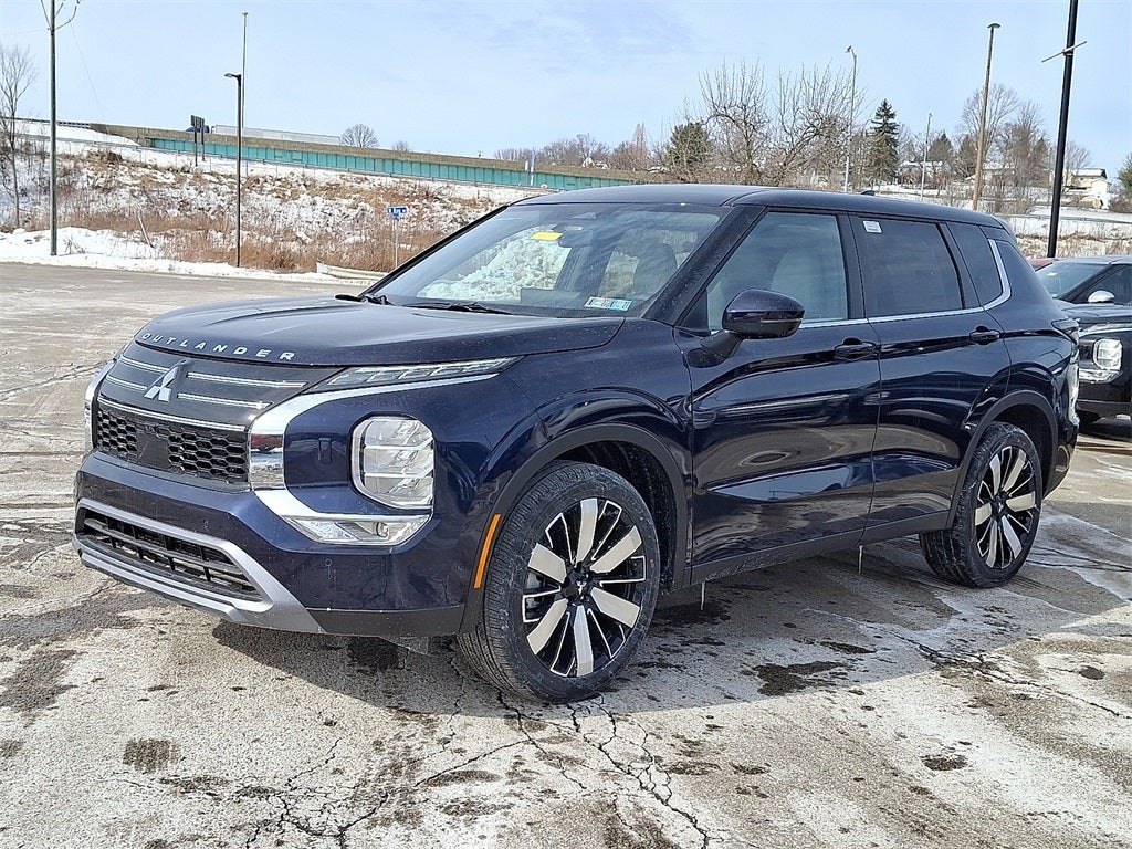2026 Mitsubishi Outlander SE