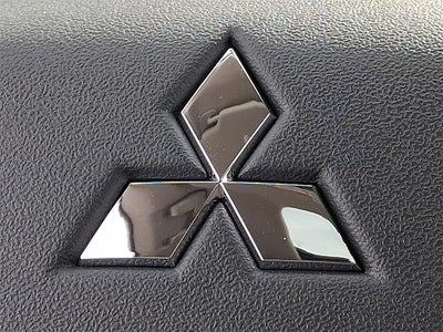 2026 Mitsubishi Outlander SE TECH