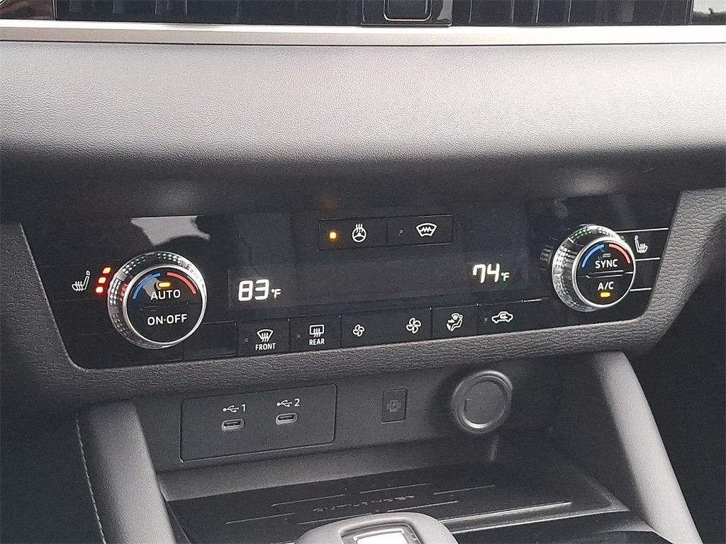 2026 Mitsubishi Outlander SE