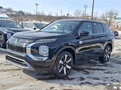 2026 Mitsubishi Outlander SE